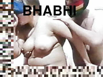 Desi bhabhi having threesome on Tango &ndash; hot sex show