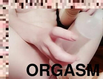 Wet and messy masturbation. Squirt