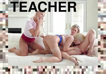 gros-nichons, enseignant, lesbienne, milf, trio, bas, blonde, tatouage, sauvage