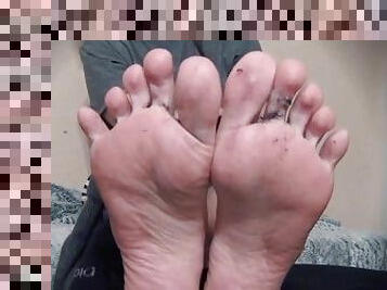 escravo, pés, suja, fetiche, domínio, domínio-feminino, dedos-do-pé