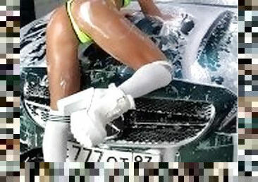 Karen Electra - look at me washing my car