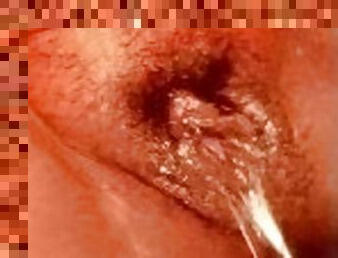 clitoris-bagian-atas-vagina-paling-sensitif, gemuk-fat, vagina-pussy, amatir, mainan, wanita-gemuk-yang-cantik, ditindik, seorang-diri, basah