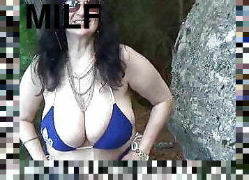 gros-nichons, énorme, en-plein-air, amateur, mature, milf, naturel, seins, bikini, cougar