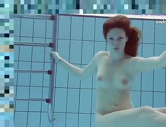 Swimswear Babe Lera Showing Naked Body Underwater