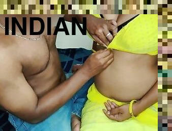 Fucking Indian Desi in hot yellow saree (part-1)