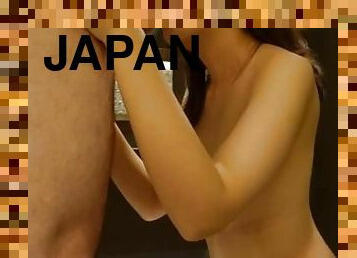 asiatique, amateur, fellation, ejaculation-sur-le-corps, japonais, branlette, fellation-profonde, hirondelle, ejaculation