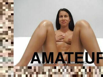 amateur, casting