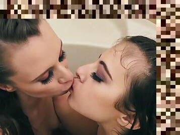 Gia Derza And Anya Olsen In Enjoy Pussy Licking In Bathroom