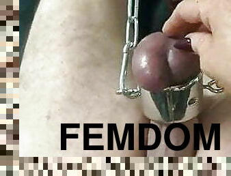 kæmpestor-pik, bdsm, blond, britisk, latex, smerte, bondage, elskerinde, femidom, hårdhændet