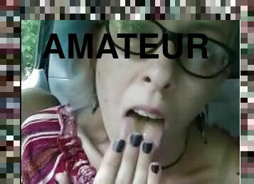 bouteille, masturbation, orgasme, public, amateur, milf, voiture, solo