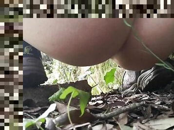 en-plein-air, pisser, public, amateur, babes, ados, culotte, pute, fétiche