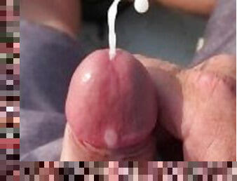 masturbation, en-plein-air, amateur, ejaculation-sur-le-corps, secousses, ejaculation