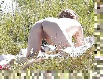 Naked Mommy Milf Sunbathing In Public. Peeping On Wild Beach