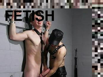 énorme, ejaculation-sur-le-corps, énorme-bite, gay, branlette, bdsm, blonde, fétiche, bondage, lait