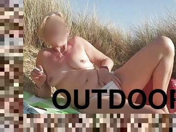 masturbation, mamelons, vieux, en-plein-air, public, chatte-pussy, amateur, granny, milf, plage