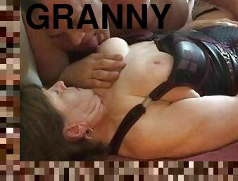 orgasmi, amatööri, kypsä, isoäiti-granny, milf, lelu, isot-upeat-naiset, mälli, alusasut, puuma