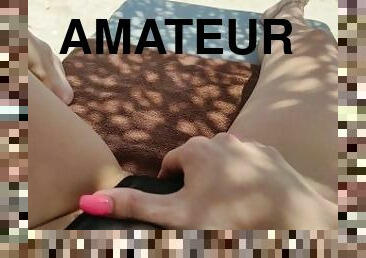 masturbation, public, chatte-pussy, femme, amateur, milf, maman, cam, plage, voyeur