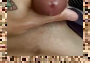 amateur, ejaculation-sur-le-corps, gay, point-de-vue, ejaculation, solo, minet, tatouage