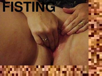 fisting, masturbation, orgasm, amatör, milf, mamma, avrunkning, par, pov, mor