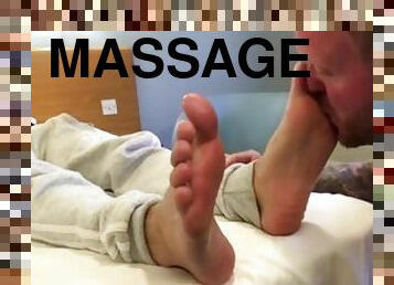 FOOT MASSAGE AND WORSHIP