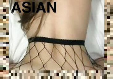 asia, payudara-besar, posisi-seks-doggy-style, gambarvideo-porno-secara-eksplisit-dan-intens, creampie-ejakulasi-di-dalam-vagina-atau-anus-dan-keluarnya-tetesan-sperma, stocking-stockings, sudut-pandang, pakaian-jaring-ikan, berpayudara-besar, kecil-mungil