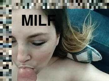 Hot BBW Milf gives blowjob and fucked in beautiful pussy