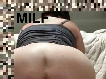 Big ass milf fucks toy anal for you