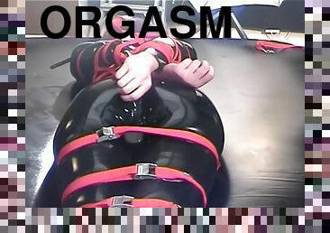 orgasme, bdsm, fetish, latex, bondage, brunette