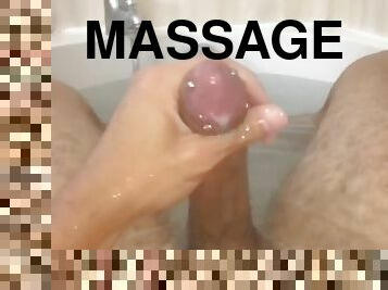 Cumshot in the bath ????