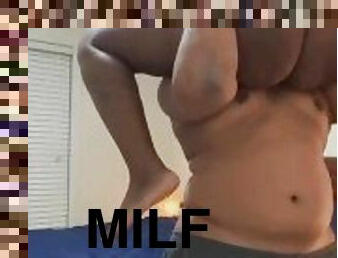 Big booty milf pussy was good