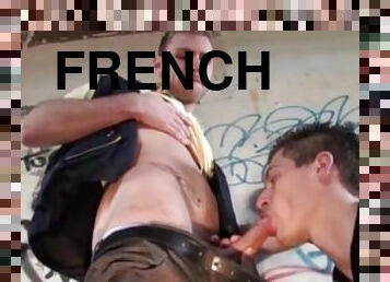 en-plein-air, amateur, énorme-bite, gay, française, point-de-vue, webcam, musclé, innocent, minet