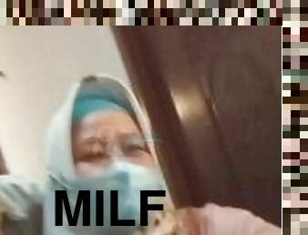 PEMBUAHAN DI AWAL RAMADHAN" _ Fuckin' indonesian hijab bbw milf housewife landlord broker mediator