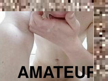 masturbation, amateur, ejaculation-sur-le-corps, gay, branlette, secousses, européenne, euro, solo, minet