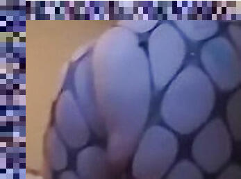 Shaking my ass in fishnets & playing with my pussyy