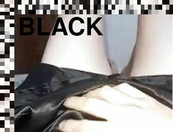 asiatique, masturbation, vieux, amateur, ejaculation-sur-le-corps, black, jeune-18, ejaculation, plus-agée, fétiche