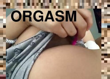 clito, masturbation, orgasme, amateur, ados, jouet, latina, horny, solo, bisexuels