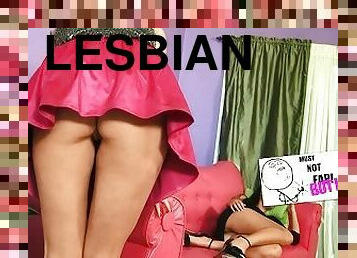 אורגזמה, כוס-pussy, לסבית-lesbian, לעשות-עם-האצבע, נשיקות, תחת-butt, קטנה