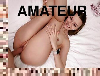 cul, amateur, babes, énorme-bite, ados, branlette, ejaculation-interne, double, point-de-vue, brunette