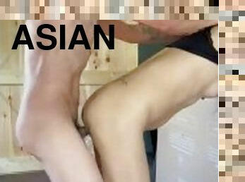 asiatique, tricherie, poilue, chatte-pussy, maigre, femme, amateur, fellation, ejaculation-sur-le-corps, interracial