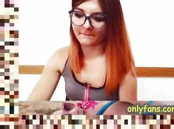 cul, papa, lunettes, masturbation, amateur, babes, ados, rousse, mignonne, petite