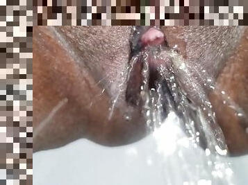 baignade, pisser, chatte-pussy, giclée, amateur, ébène, interracial, black, douche