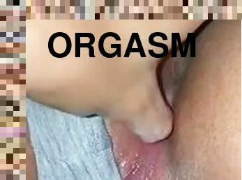 Fingered To A Creaming Orgasm ????