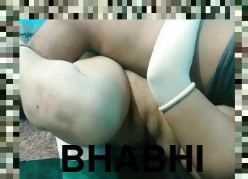 Mayra Bhabhi Ko Din Mai Phle Aage Se Fir Piche Se Gaand Maari