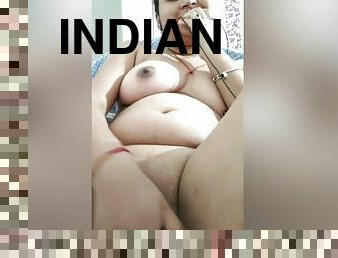 Hot Indian Girl Shows Her Boobs And Pussy Part 1