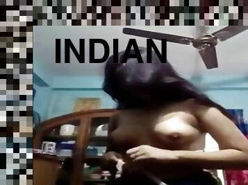 Beautiful Indian Girl Fingering And Moaning Very Hard