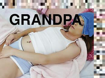 Lily Glee In Grandpas Bedtime Story