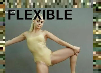 Dora Tornaszkova flexible gymnast super hot nude