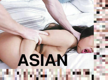 asiatisk, storatuttar, doggy-style, hårig, avsugning, cumshot, tonåring, hardcore, ung18, ritt