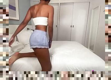 Mulatta babe fucks other guys to annoy her boyfriend without sex