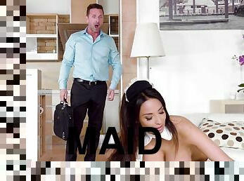 Maid Anissa Kate gets paid with a splurge of cum after a pussy pound